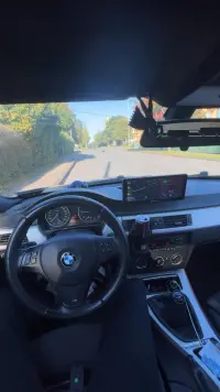 BMW 318 E90 2.0 90kW thumbnail
