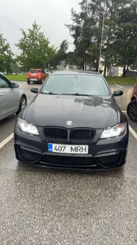 BMW 318 E90 2.0 90kW thumbnail