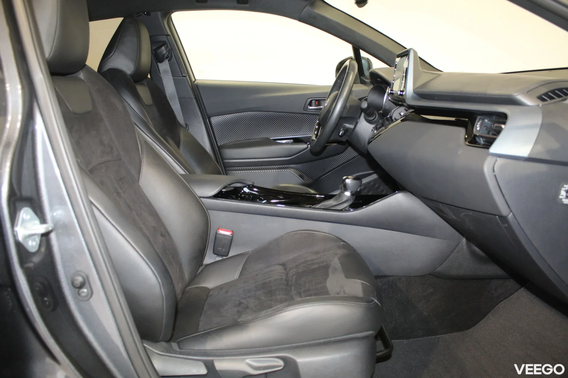 Toyota C-HR Style Plus 1.8 72kW