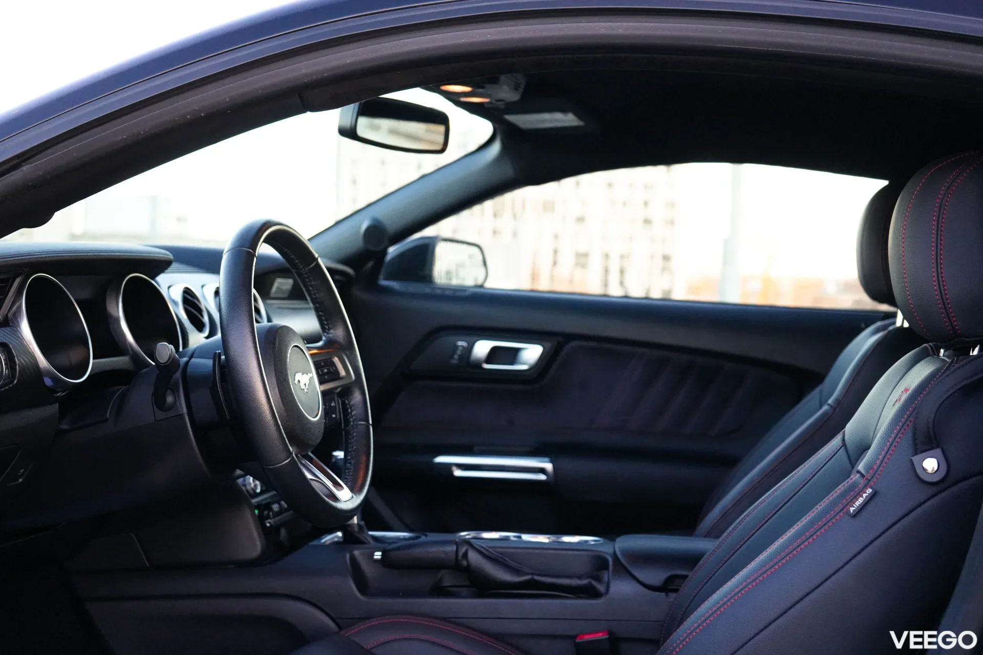 Ford Mustang FACELIFT SHELBY GT500 2.3 231kW