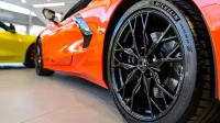 Chevrolet Corvette STINGRAY CONVERTIBLE 6.2 354kW thumbnail