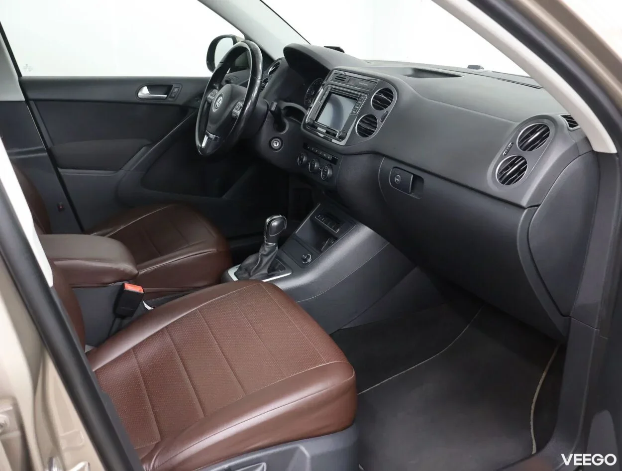 Volkswagen Tiguan - 1.4 110kW