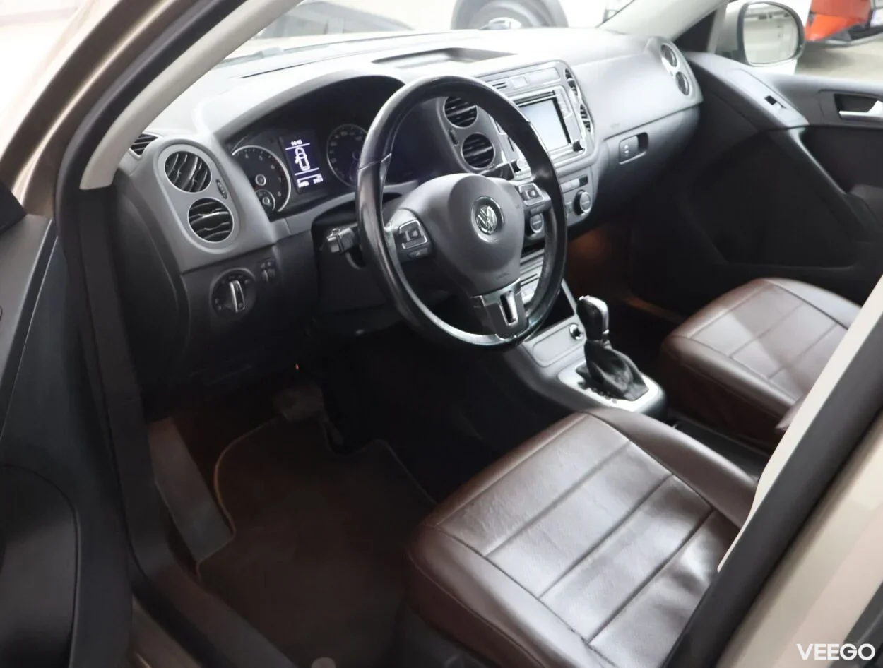 Volkswagen Tiguan - 1.4 110kW