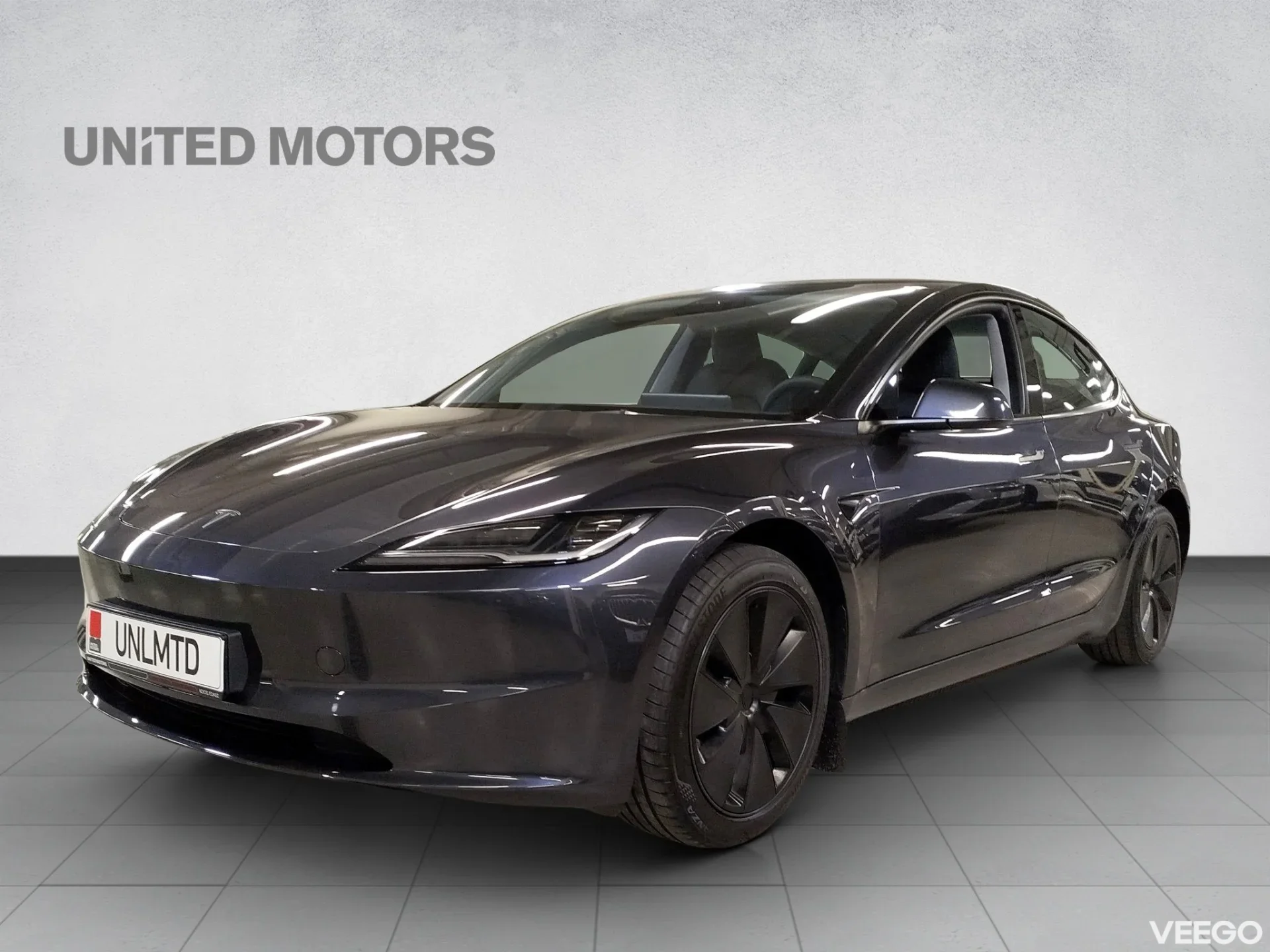Tesla Model 3 Long Range Dual Motor AWD