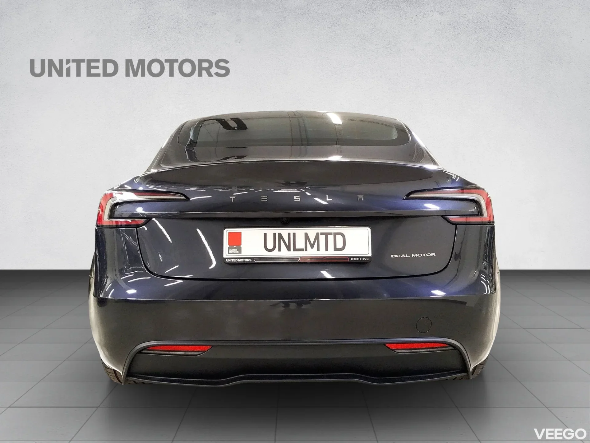 Tesla Model 3 Long Range Dual Motor AWD