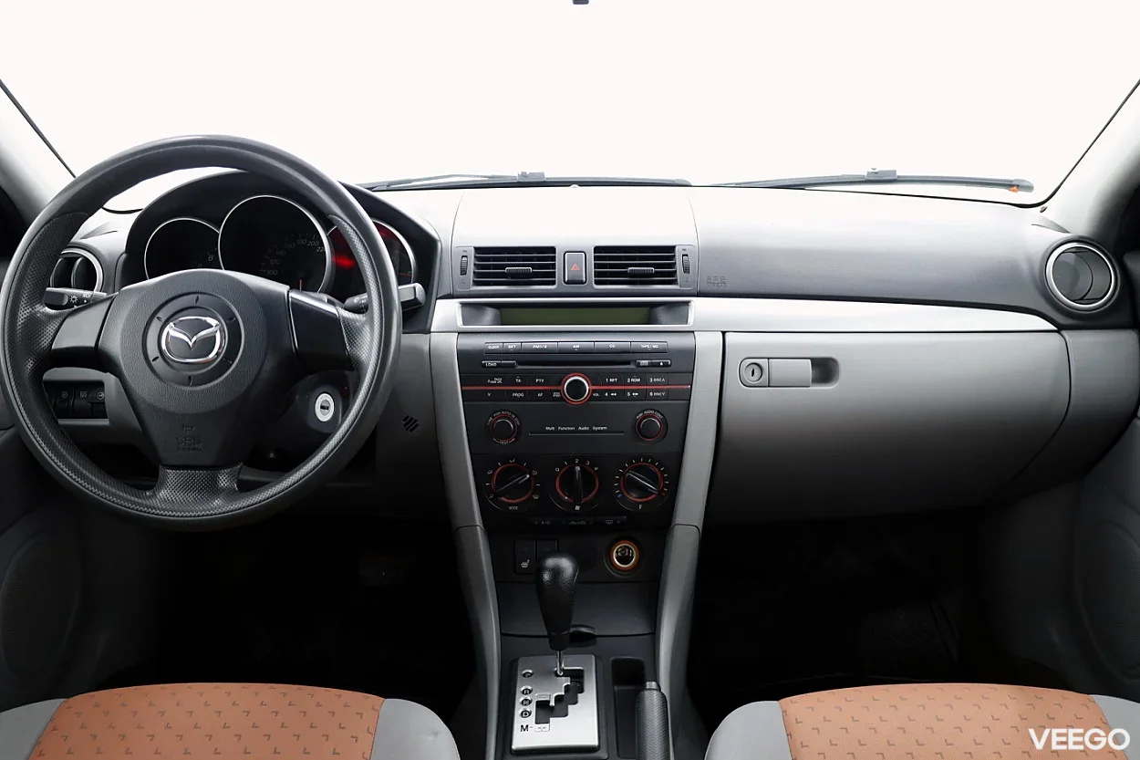 Mazda 3 1.6 77kW