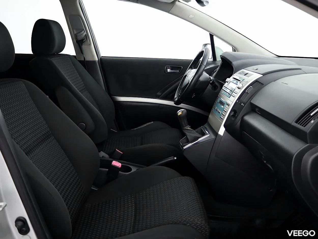 Toyota Corolla Verso 2.2 100kW