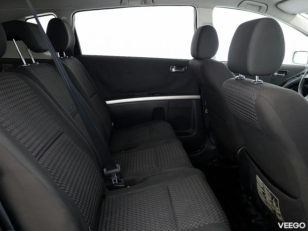 Toyota Corolla Verso 2.2 100kW