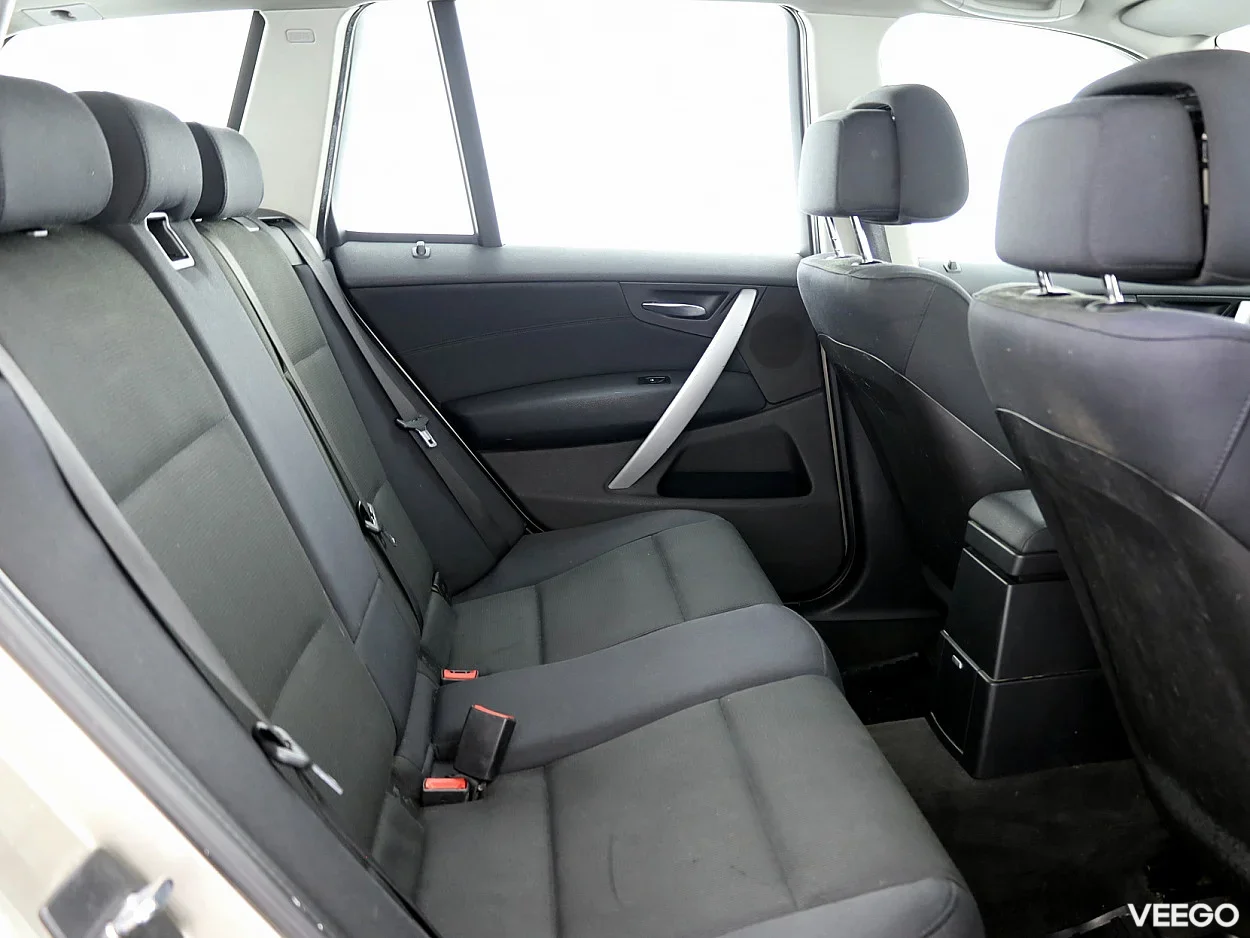 BMW X3 2.0 130kW