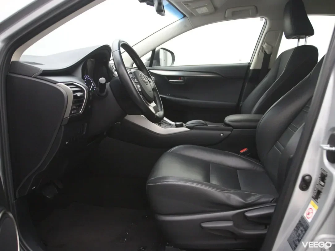 Lexus NX 2.5 145kW
