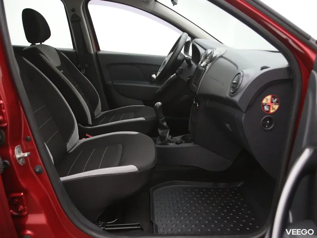 Dacia Sandero 1 74kW