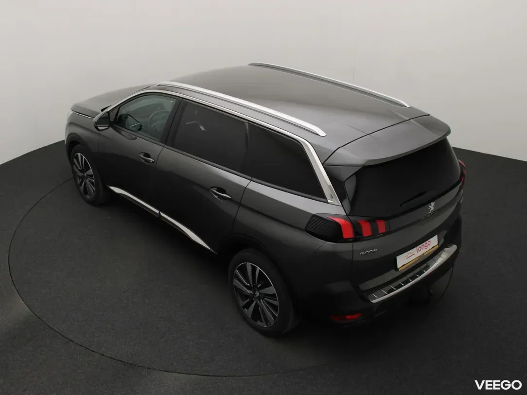 Peugeot 5008 1.2 96kW
