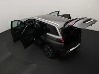 Peugeot 5008 1.2 96kW thumbnail
