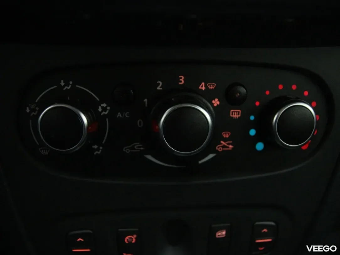 Dacia Sandero 1 74kW