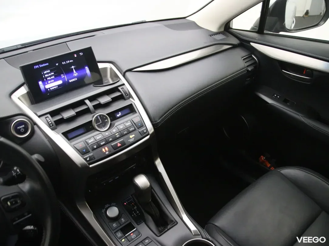 Lexus NX 2.5 145kW