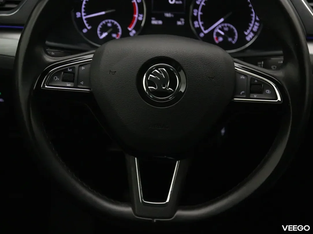 Skoda Superb 1.4 110kW