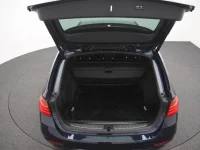 BMW 320 2 135kW thumbnail
