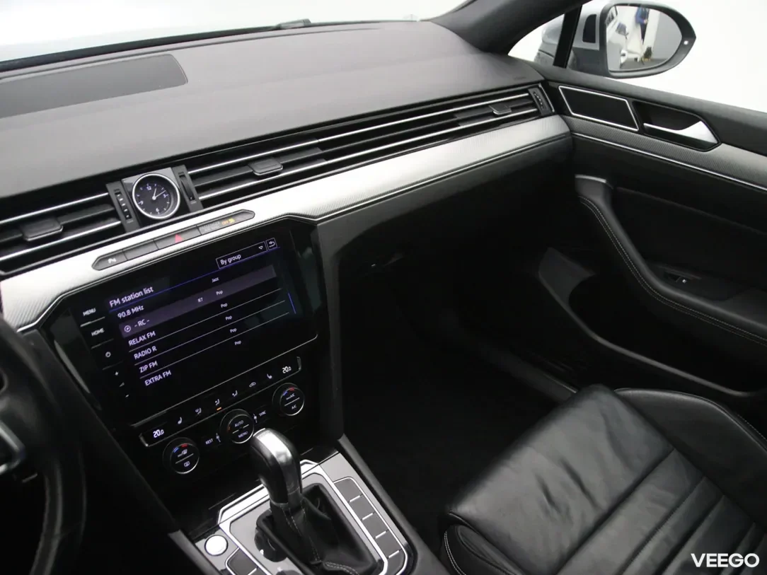 Volkswagen Passat 2 110kW