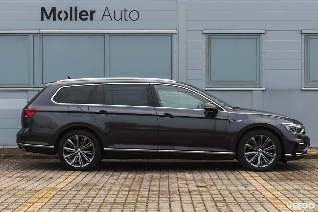 Volkswagen Passat 158kW