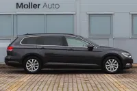 Volkswagen Passat 110kW thumbnail