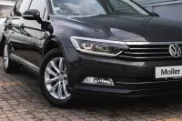 Volkswagen Passat 110kW thumbnail