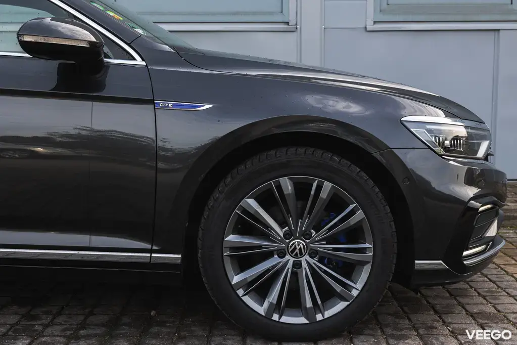 Volkswagen Passat 158kW