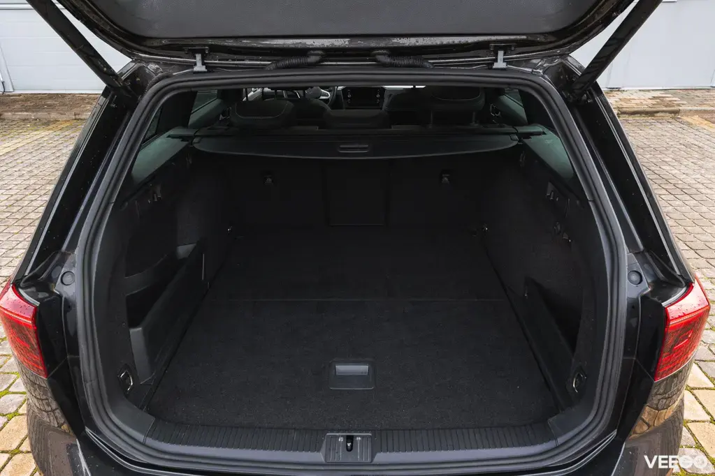 Volkswagen Passat 158kW