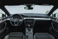 Volkswagen Passat 158kW thumbnail