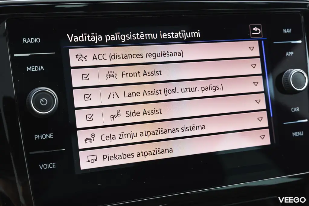 Volkswagen Passat 158kW