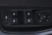 Volkswagen Passat 110kW thumbnail