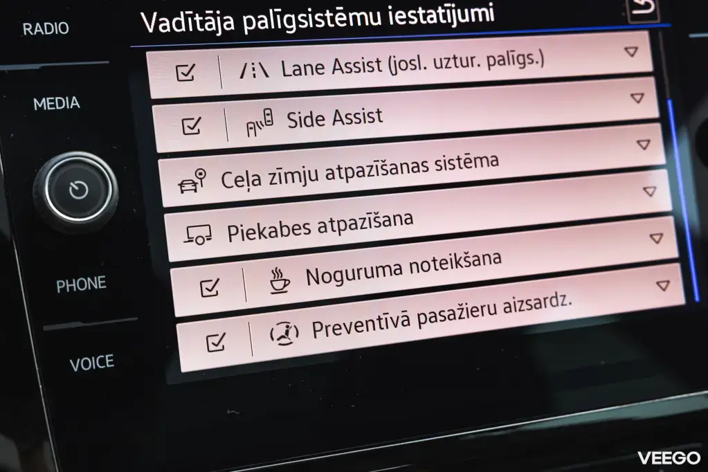 Volkswagen Passat 158kW