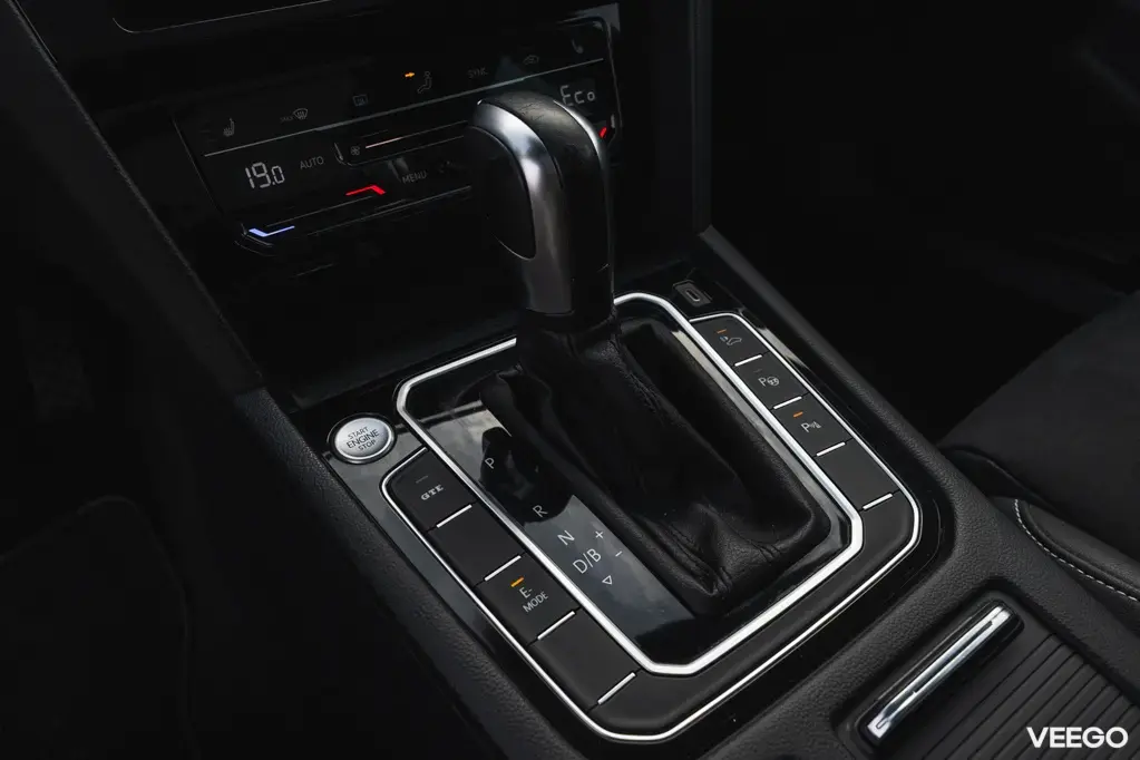 Volkswagen Passat 158kW