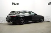 Mercedes-Benz E300 e AMG Line Plug-in 2 150kW thumbnail