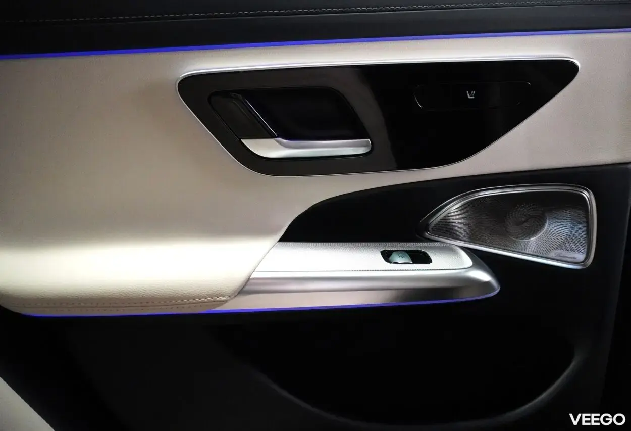 Mercedes-Benz E300 e AMG Line Plug-in 2 150kW