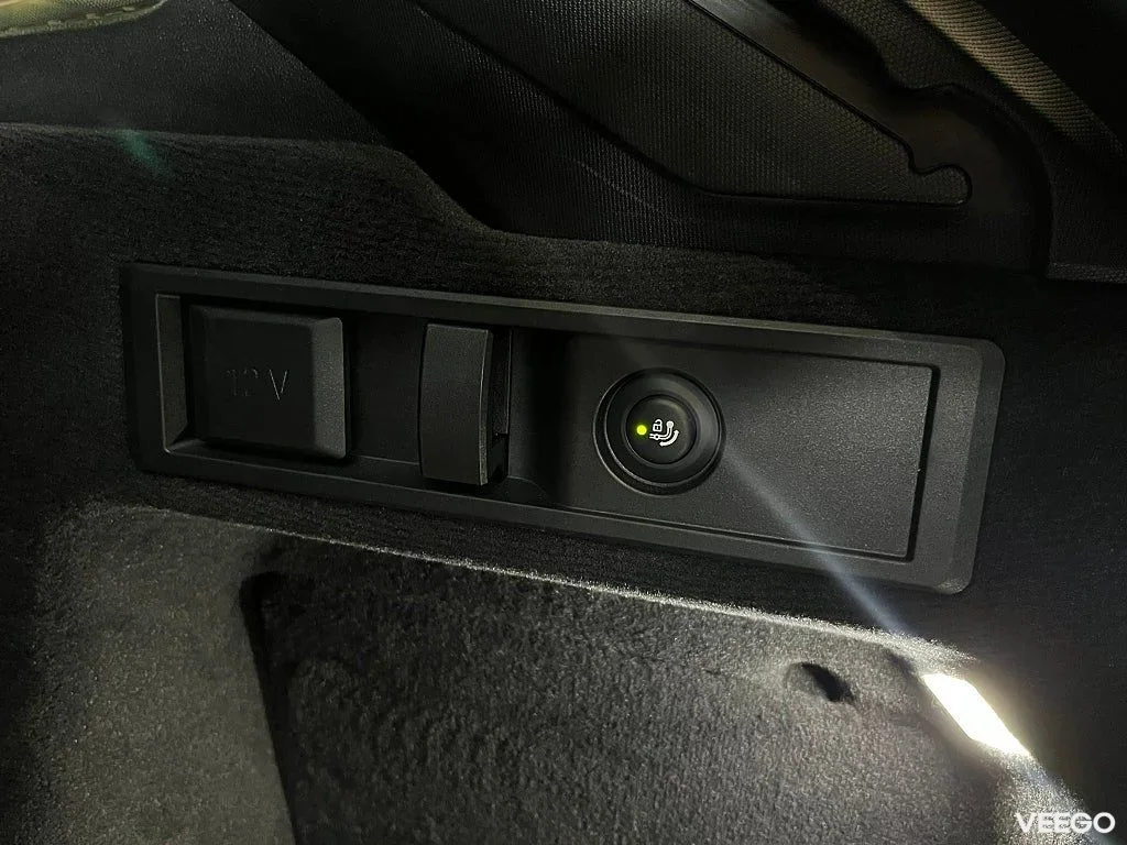 BMW 330 Touring M-Sport Farthållare Rattvärme Drag 215kW