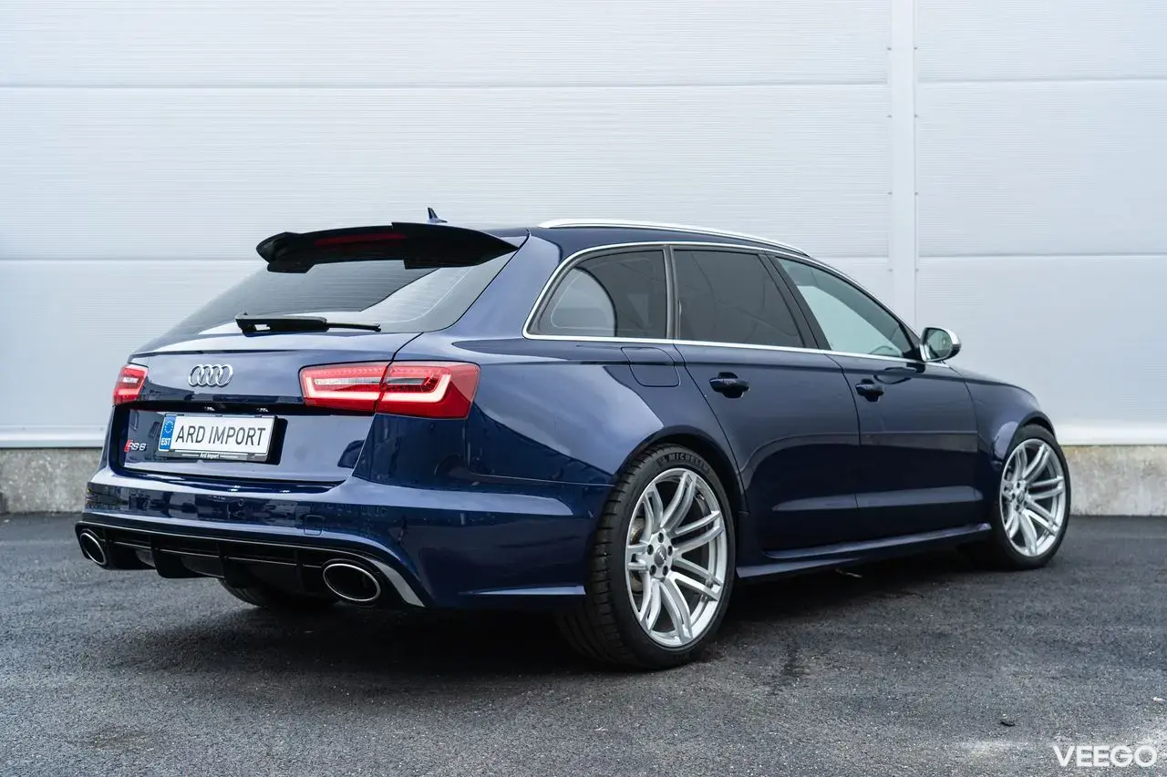Audi RS 6 Avant Quattro 4.0 412kW