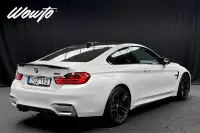 BMW M4 Coupé Manuell 431HK /HuD /Kolfiber /Supersprint 317kW thumbnail