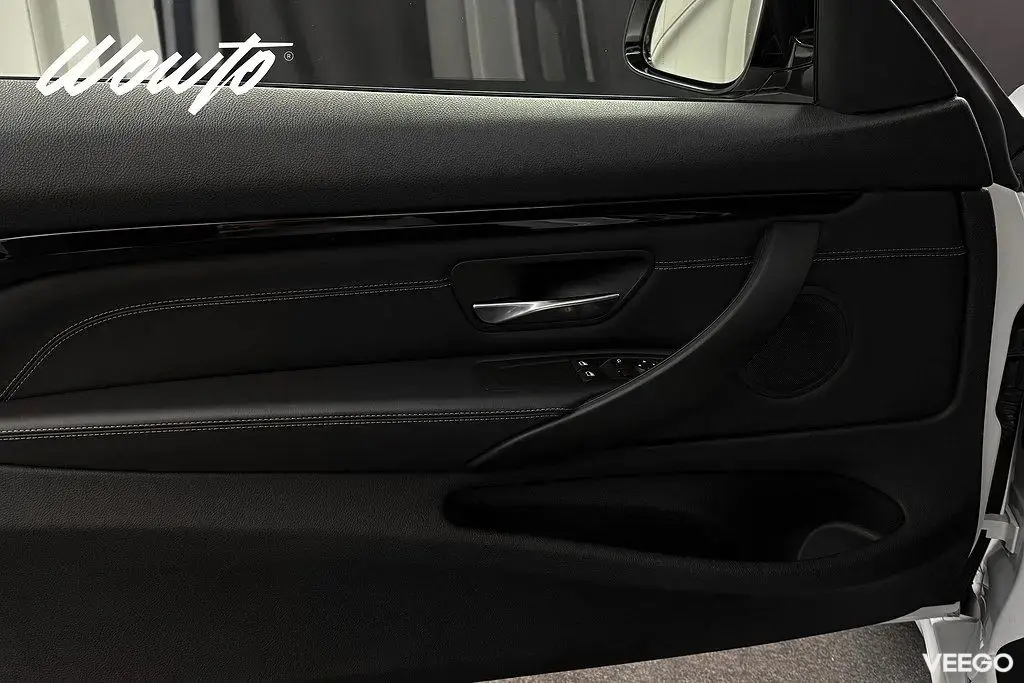 BMW M4 Coupé Manuell 431HK /HuD /Kolfiber /Supersprint 317kW