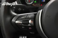 BMW M4 Coupé Manuell 431HK /HuD /Kolfiber /Supersprint 317kW thumbnail