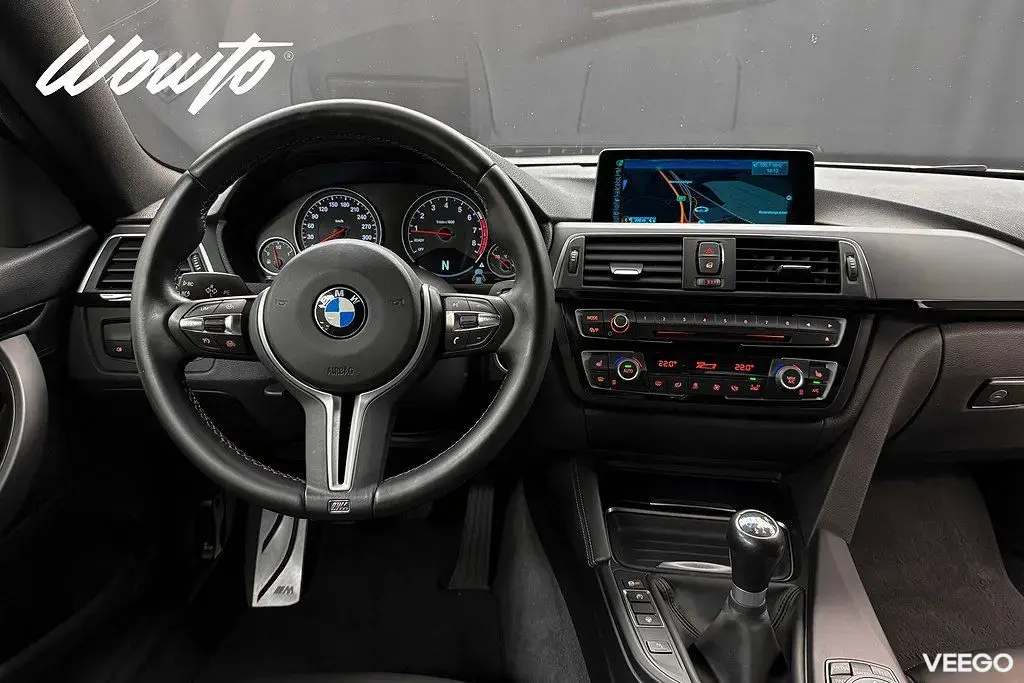 BMW M4 Coupé Manuell 431HK /HuD /Kolfiber /Supersprint 317kW