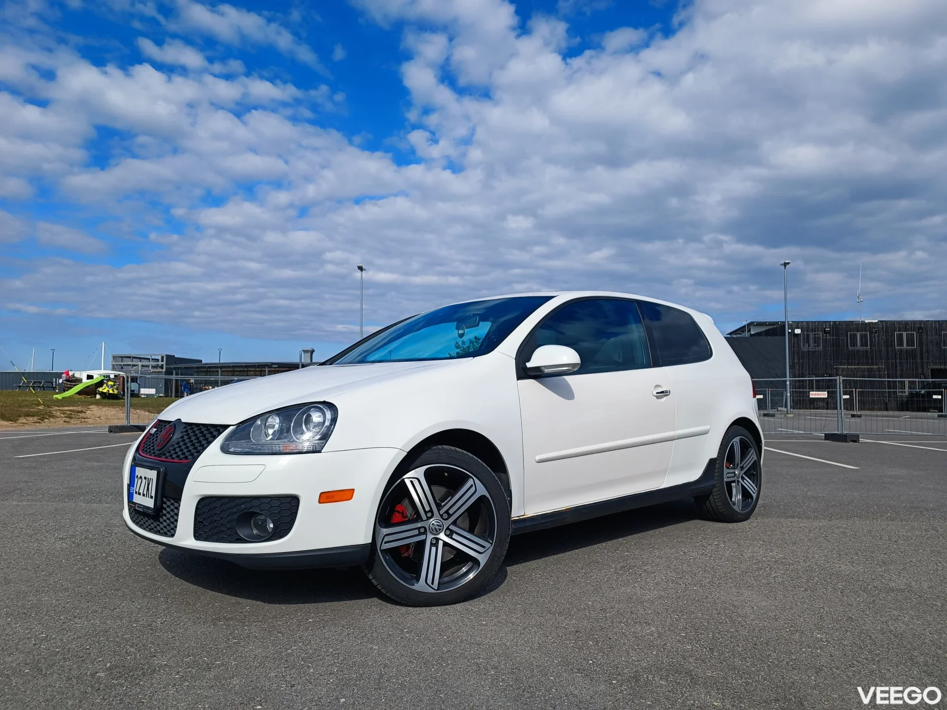 Volkswagen Golf GTI 2.0 147kW