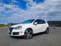 Volkswagen Golf GTI 2.0 147kW thumbnail