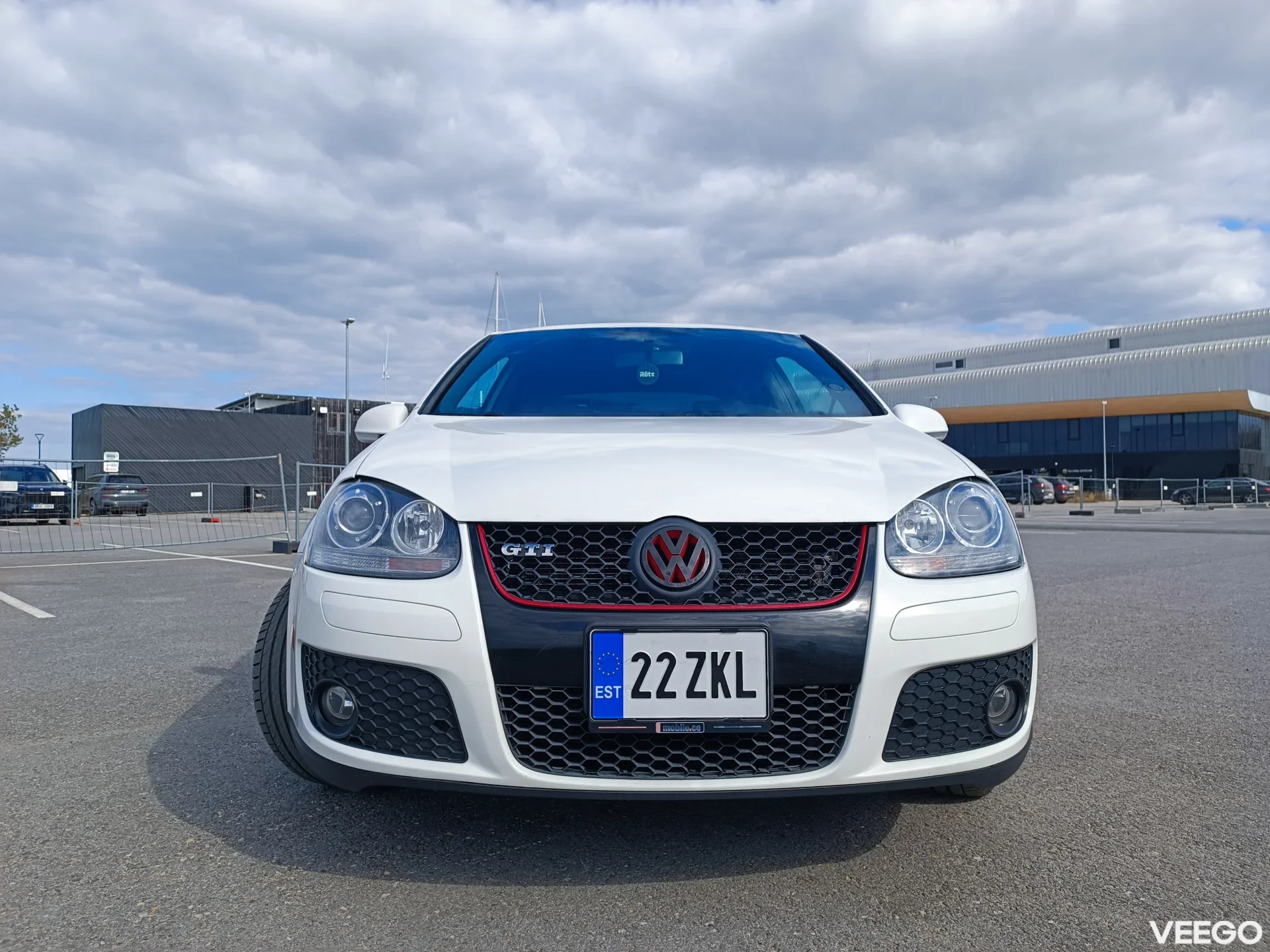 Volkswagen Golf GTI 2.0 147kW
