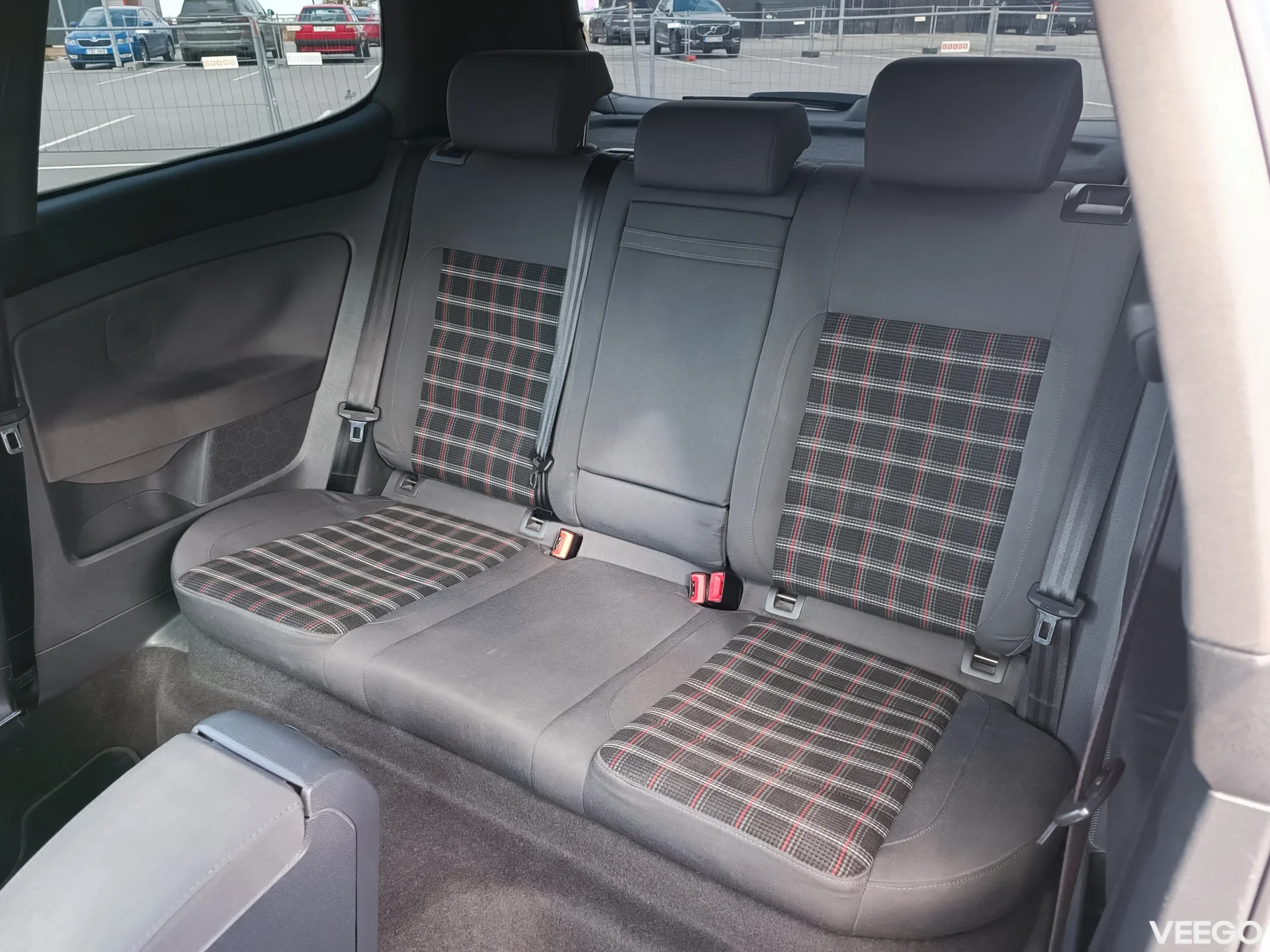 Volkswagen Golf GTI 2.0 147kW