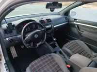 Volkswagen Golf GTI 2.0 147kW thumbnail