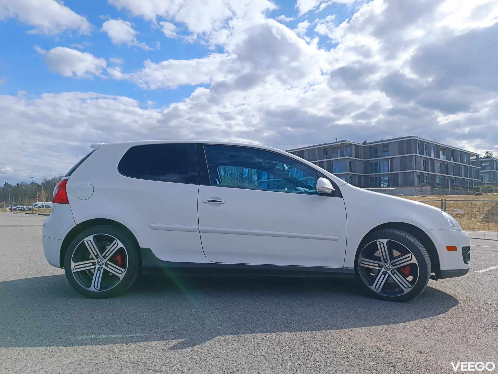 Volkswagen Golf GTI 2.0 147kW