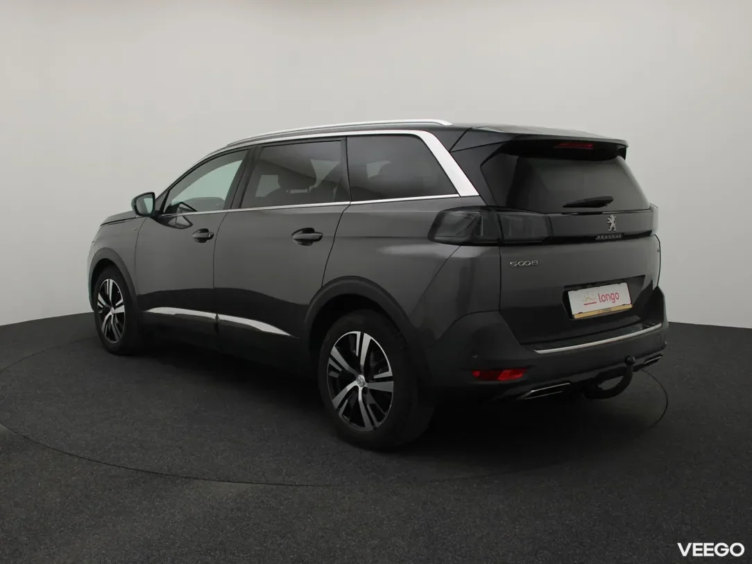 Peugeot 5008 1.2 96kW