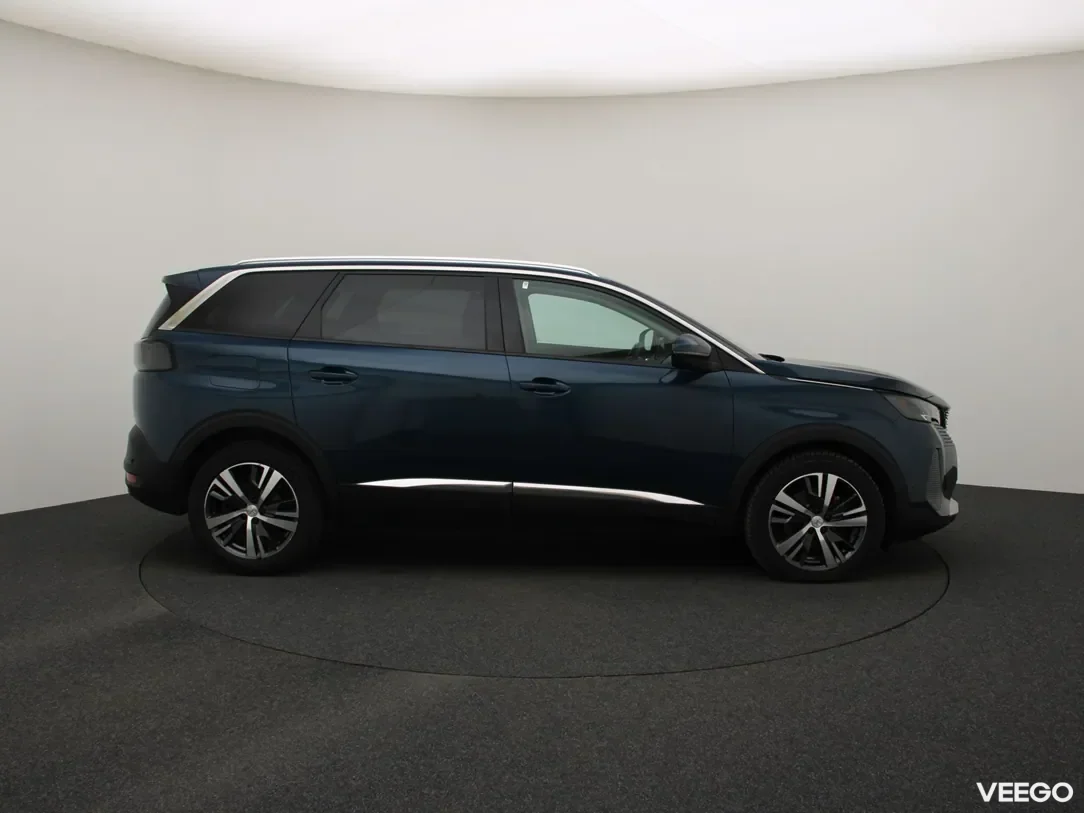 Peugeot 5008 1.2 96kW