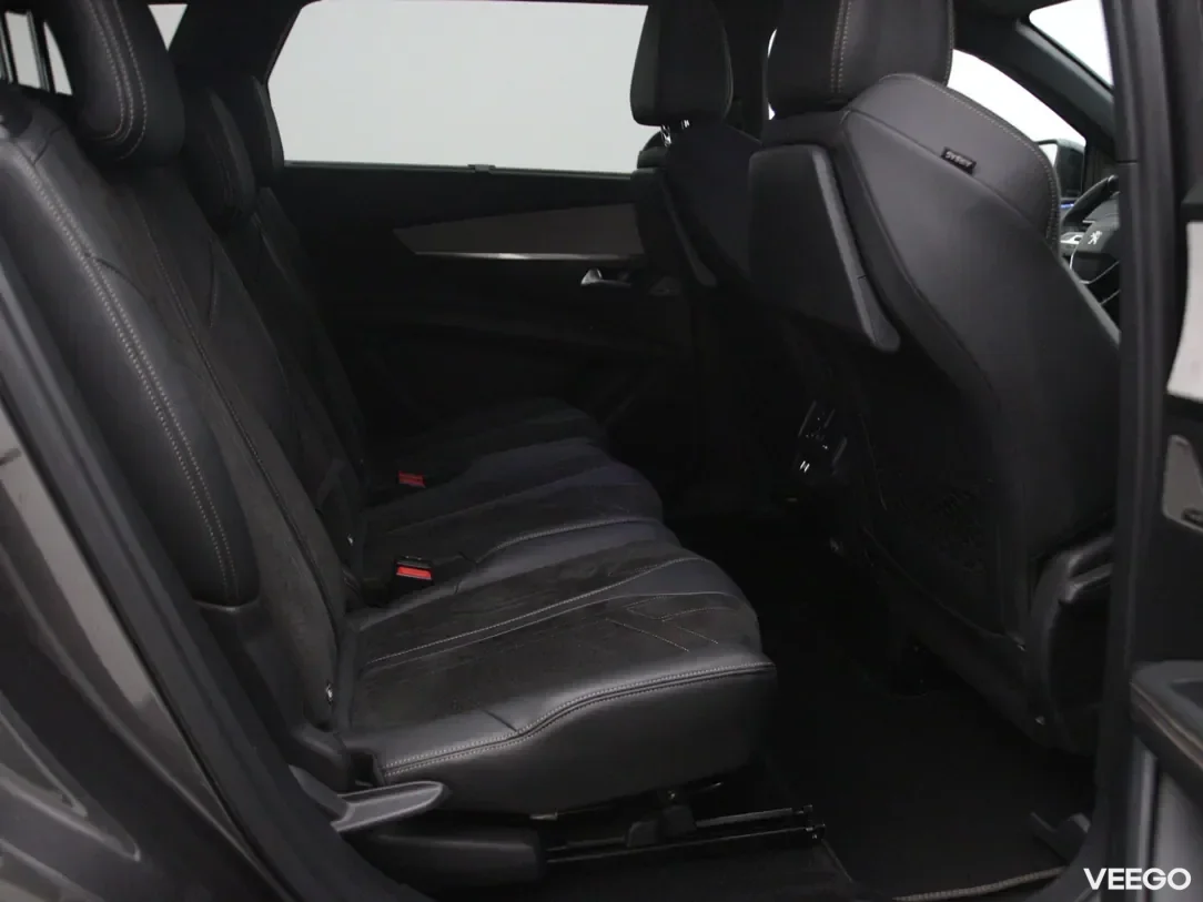 Peugeot 5008 1.2 96kW