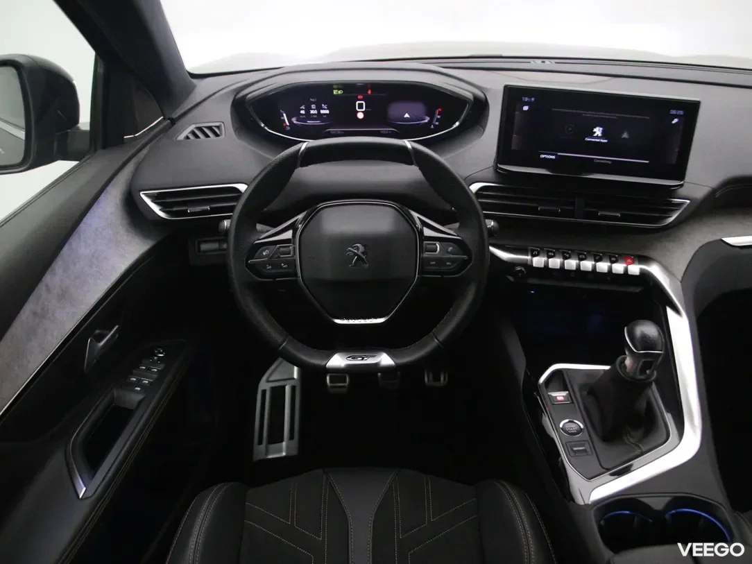 Peugeot 5008 1.2 96kW